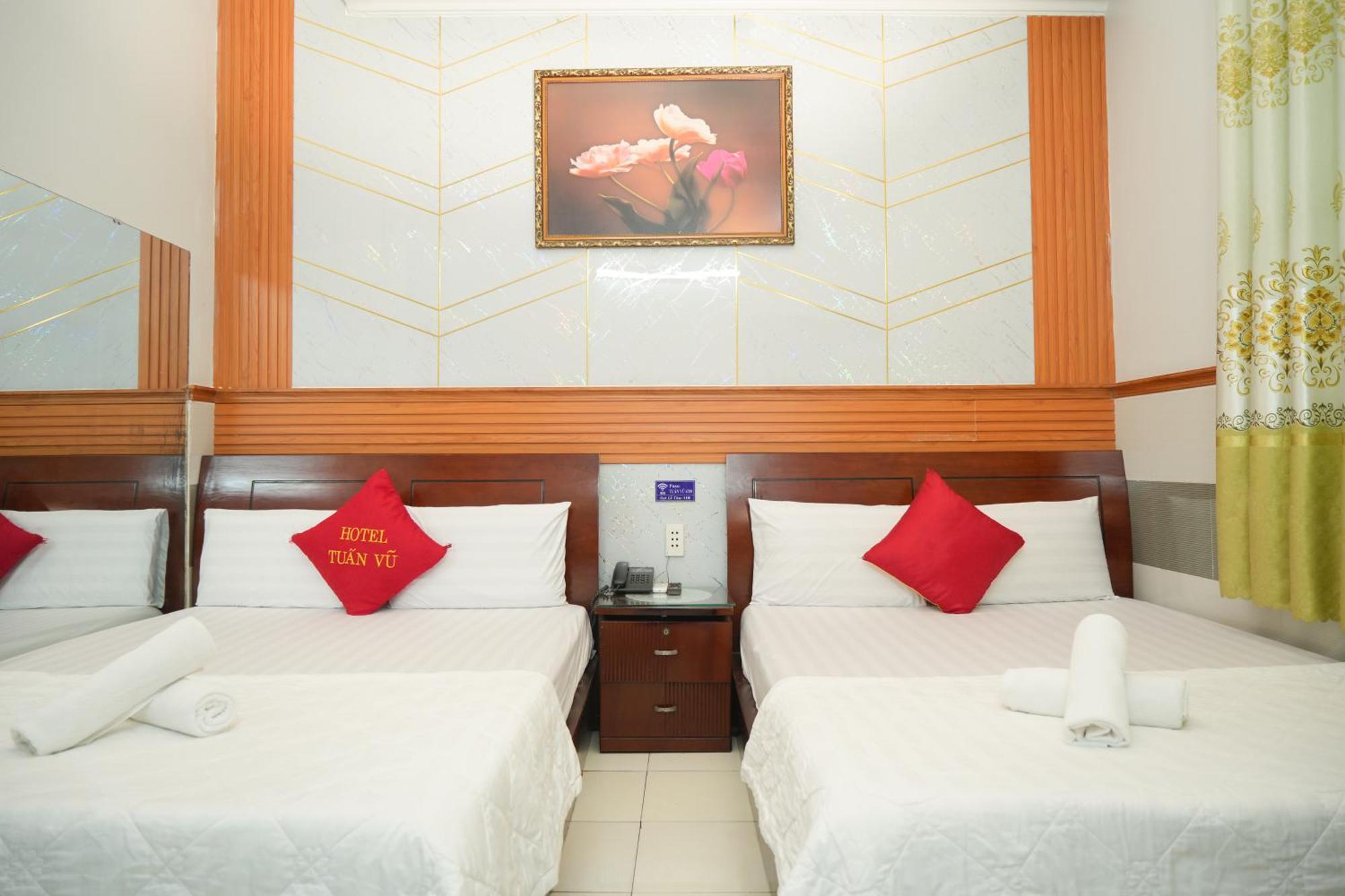 Hotel Khach San Tuan Vu Ho Chi Minh Zewnętrze zdjęcie